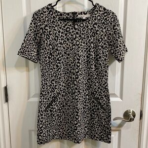 Cleo Leopard Print Mini Dress Women’s Size XS Stretch Back Zip Party